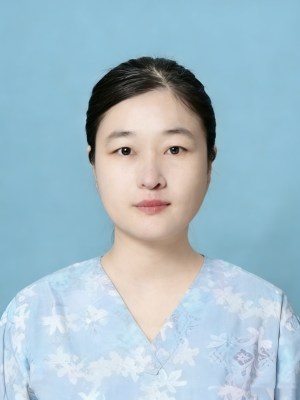 李雯