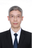 李明