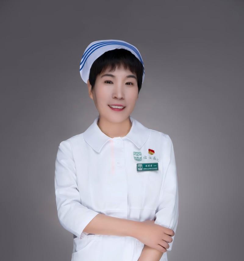 张莉莉